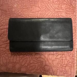 Etienne‎ Aigner Black Leather Wallet Trifold Card Slots Checkbook Space Vtg 80s